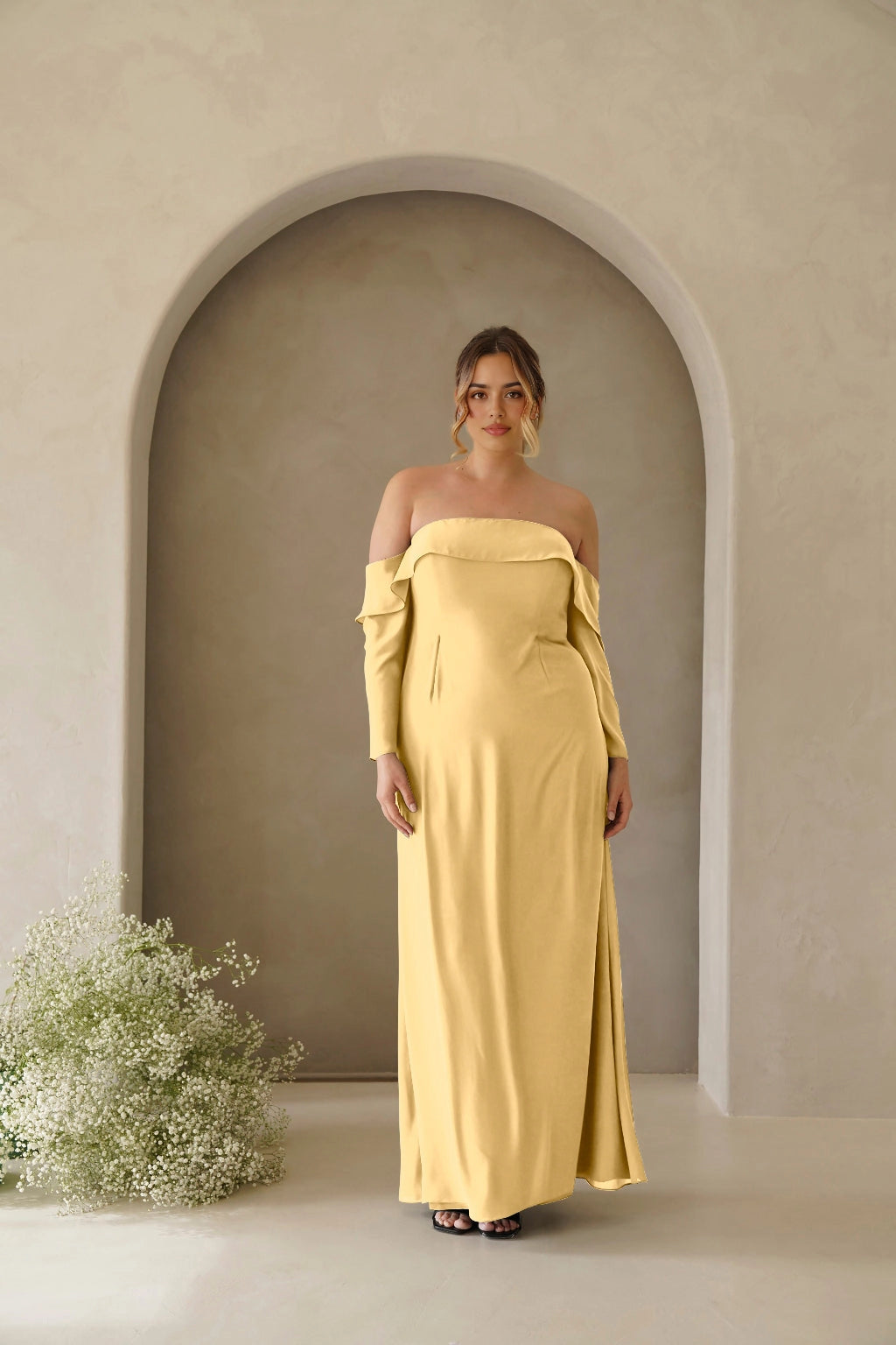 Elegant Plus Size A-Line Straight Neck Long Sleeve Zipper Back Floor Length Bridesmaid Dress