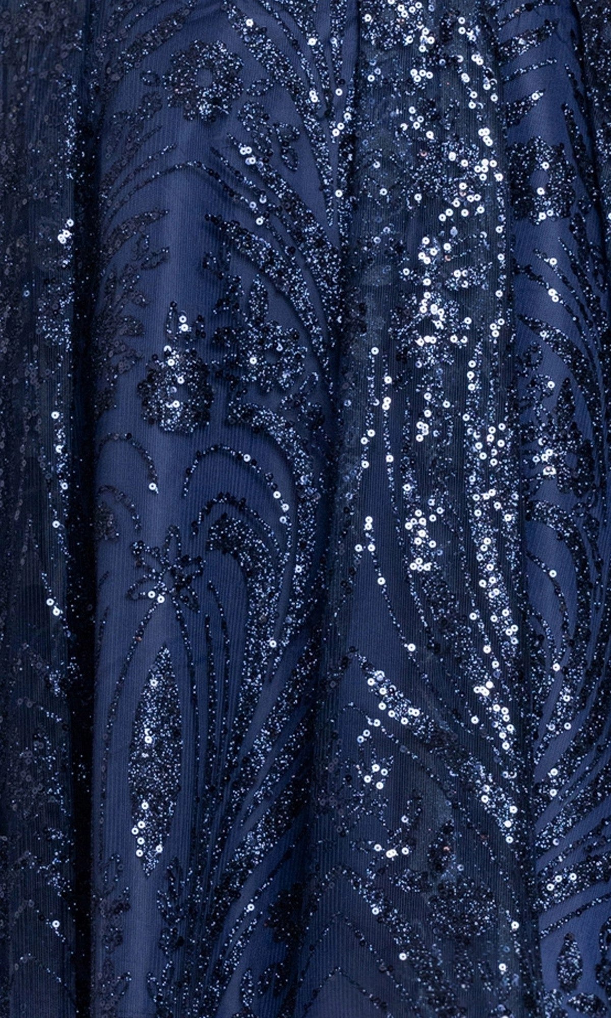 Stunning Plus Size A-Line Sweetheart Lace-Up Short Navy Sequin Homecoming Dress