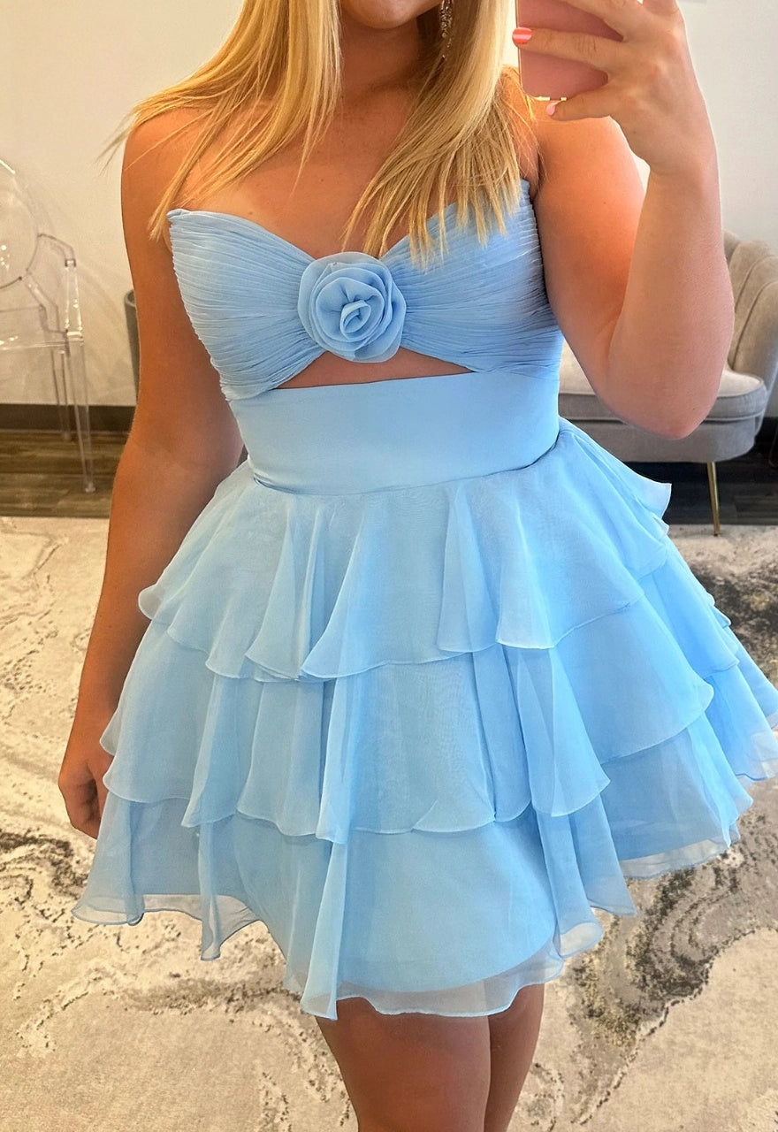Chic Plus Size A-Line Sweetheart Zip Back Short Blue Ruffle Homecoming Dress