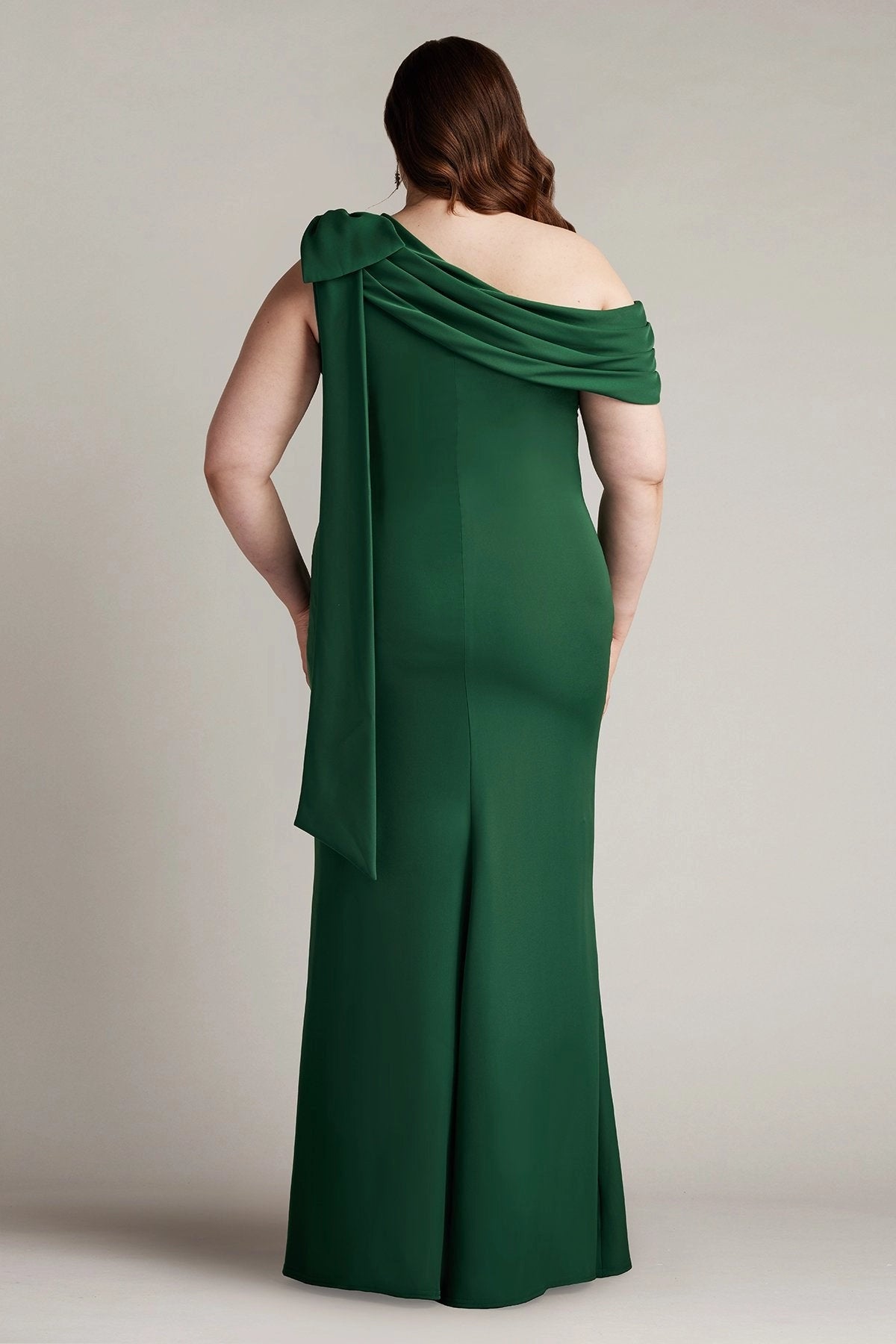 Plus Size Elegant Mermaid Asymmetric Neck Draped Back Floor Length Wedding Guest Dress