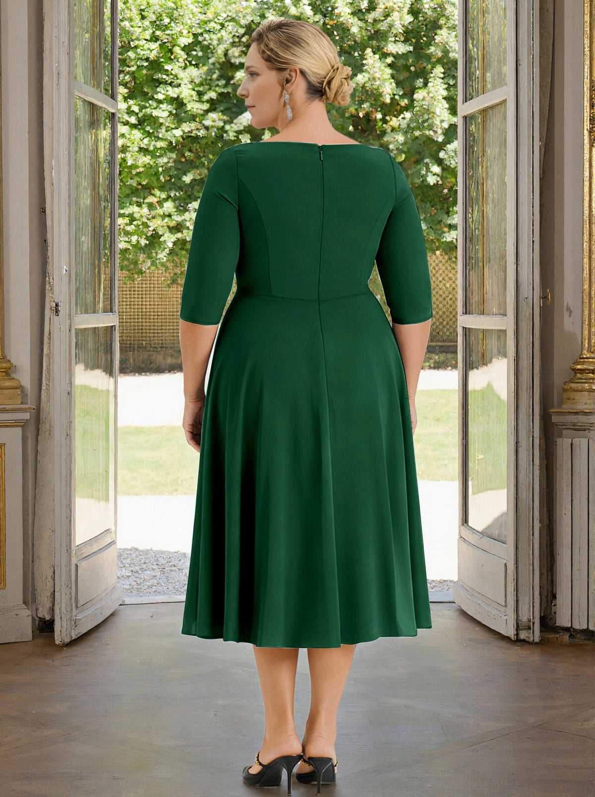 Emerald green mother of the bride dress with zipper back and tea-length A-line skirt
