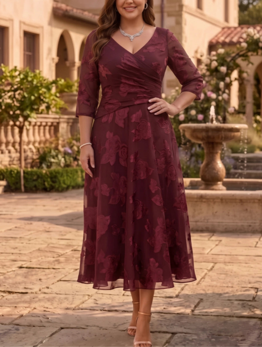 Elegant A-Line V-Neck Lace Zipper-Back Length Plus Size Mother of the Bride Dress