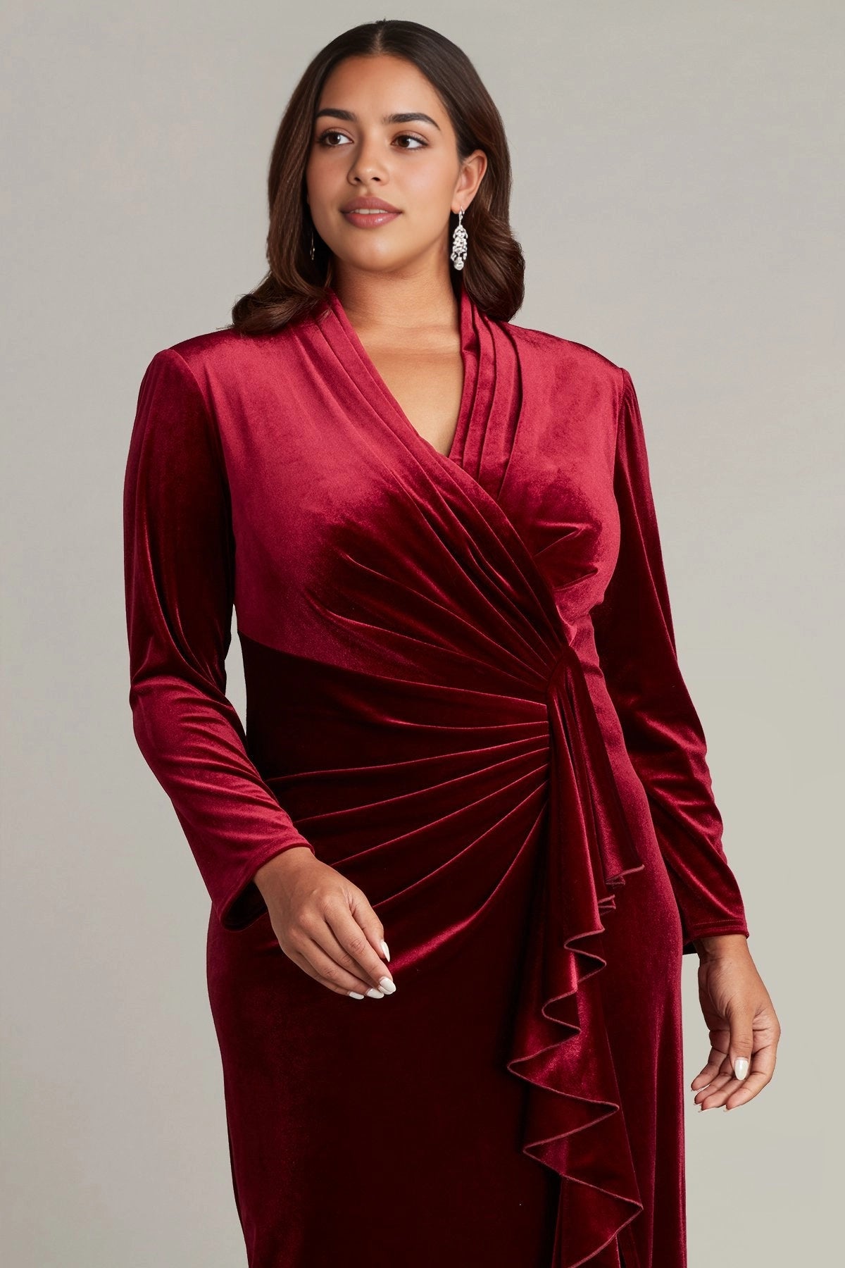 Plus Size Elegant Sheath V-Neck Long Sleeve Closed Back Maxi Wedding Guest Dress