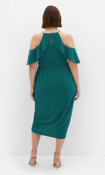 Chic Sheath Halter Cold‑Shoulder Flutter Sleeve Keyhole‑Back Midi Plus Size Wedding Guest Dress