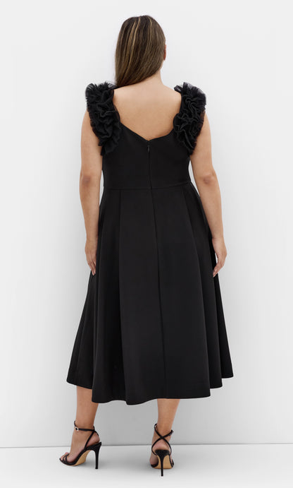 Elegant A-Line Sweetheart Floral Strap V-Back Tea-Length Plus Size Wedding Guest Dress