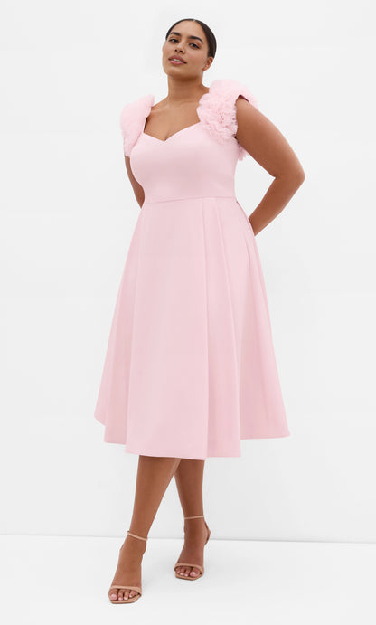 Elegant A-Line Sweetheart Floral Strap V-Back Tea-Length Plus Size Wedding Guest Dress