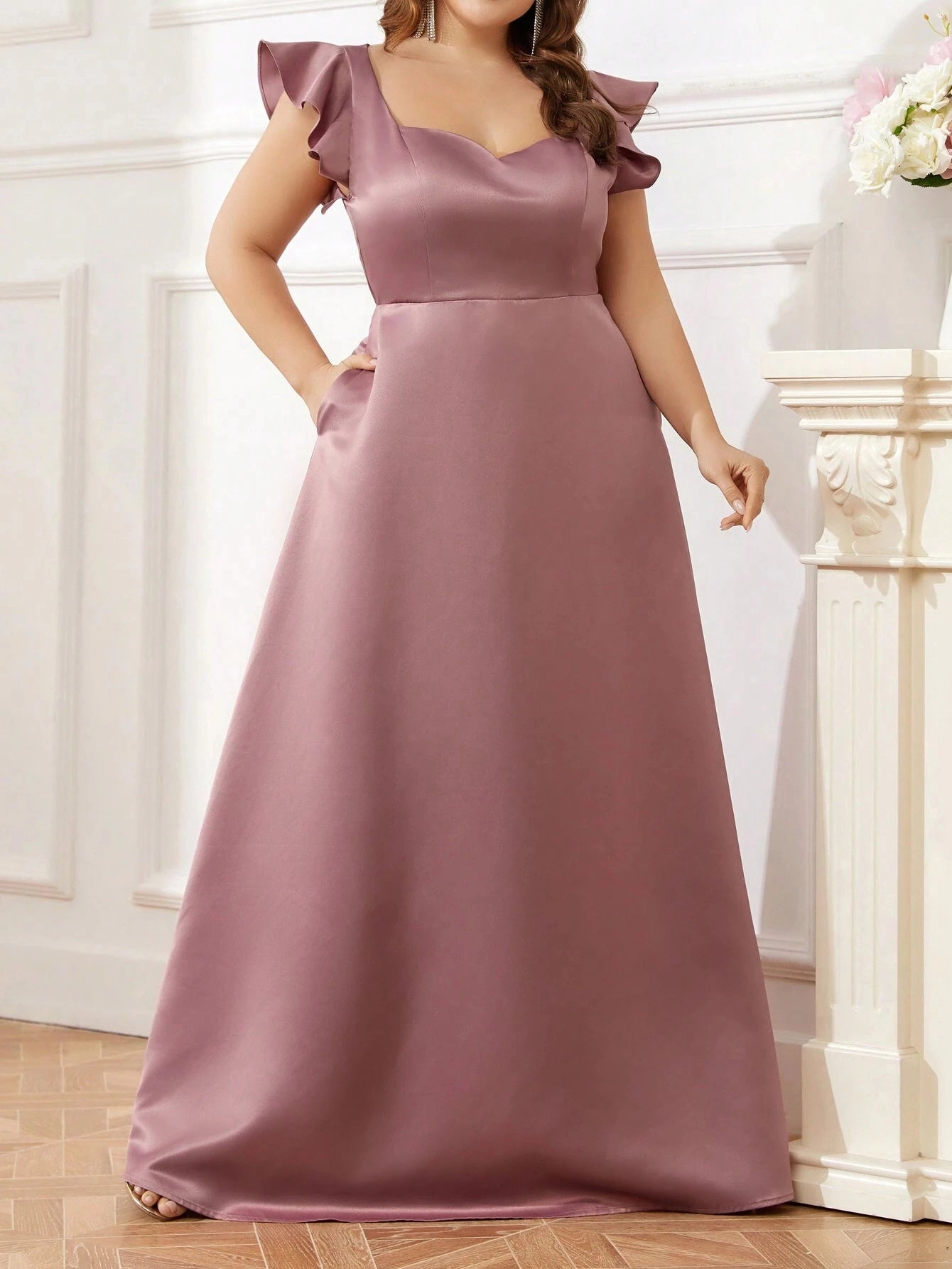 Black Plus‑Size A‑Line Sweetheart Ruffle‑Sleeve Zipper‑Back Floor‑Length Prom Dress