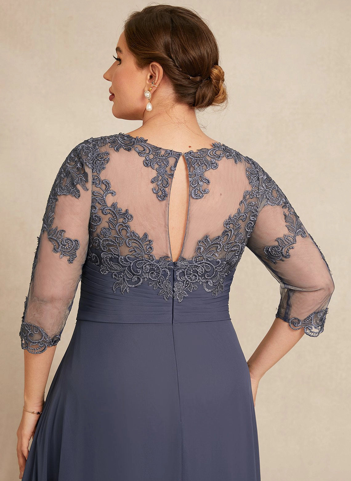 Elegant Plus Size A-Line Bateau 3/4 Sleeve Keyhole-Back High-Low Mother Of Bride Dress