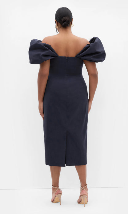 Plus‑Size Off‑The‑Shoulder Puff Sleeve Ruched Midi Sheath Wedding Guest Dress