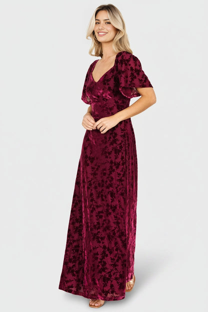 Plus Size Elegant A‑Line Sweetheart Short‑Sleeve Smocked‑Back Floor‑Length Mother Of The Bride Dress