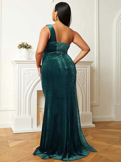 Roselledress green velvet formal dress sequin panel open back plus size mermaid evening gown back view