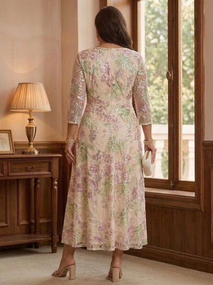 Roselledress mesh embroidered formal plus size dress invisible back zipper back view