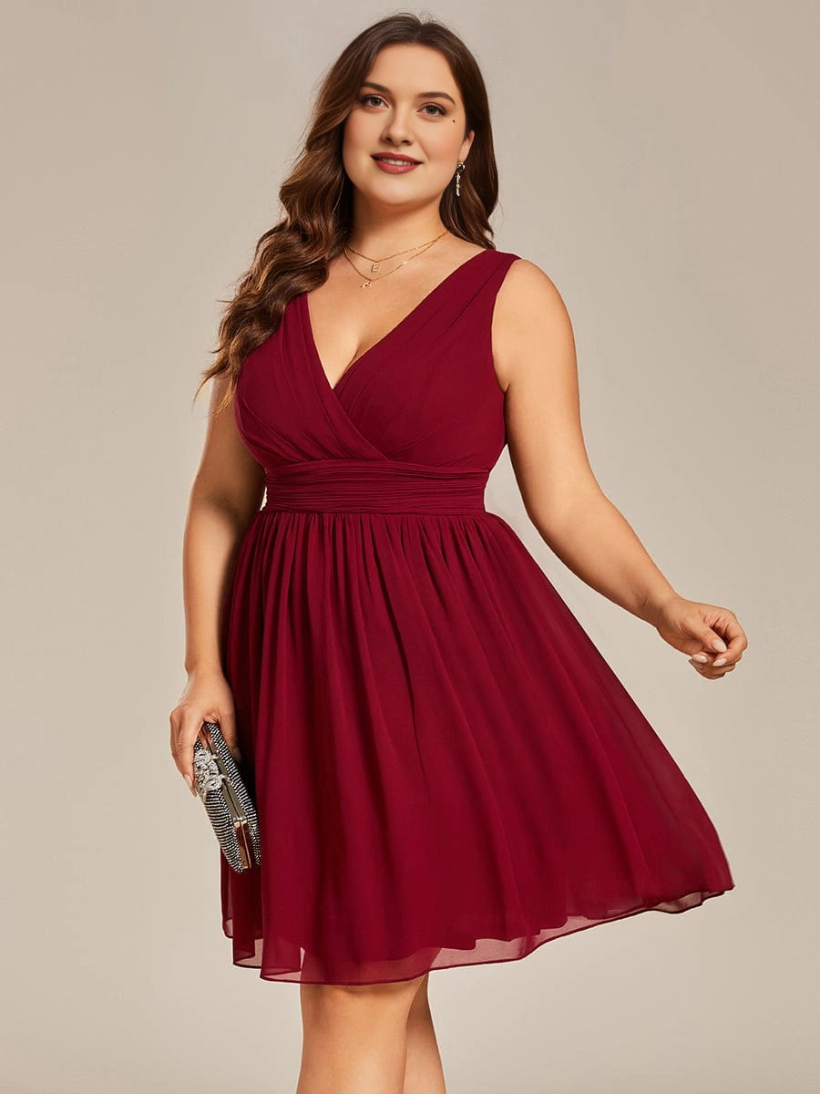 Elegant Plus Size A-Line V-Neck Sleeveless Short Chiffon Homecoming Dress
