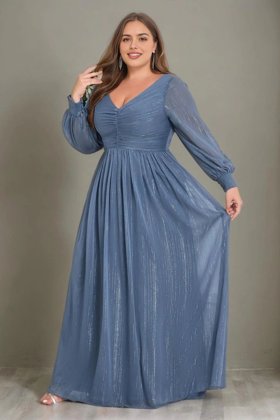 Plus Size Dusty‑Blue A‑Line V‑Neck Long‑Sleeve Deep‑V‑Back Floor‑Length Prom Dress