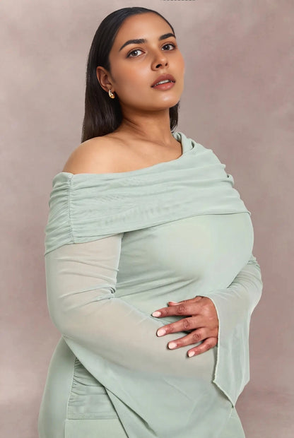Ruched Mermaid Off‑Shoulder Long‑Sleeve Open‑Back Maxi Plus Size Wedding Guest Dress