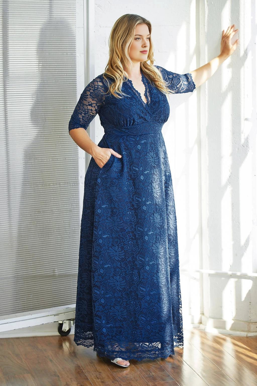 Elegant A-Line V-Neck Lace-Sleeve Floor-Length Plus Size Mother of Bride Dress
