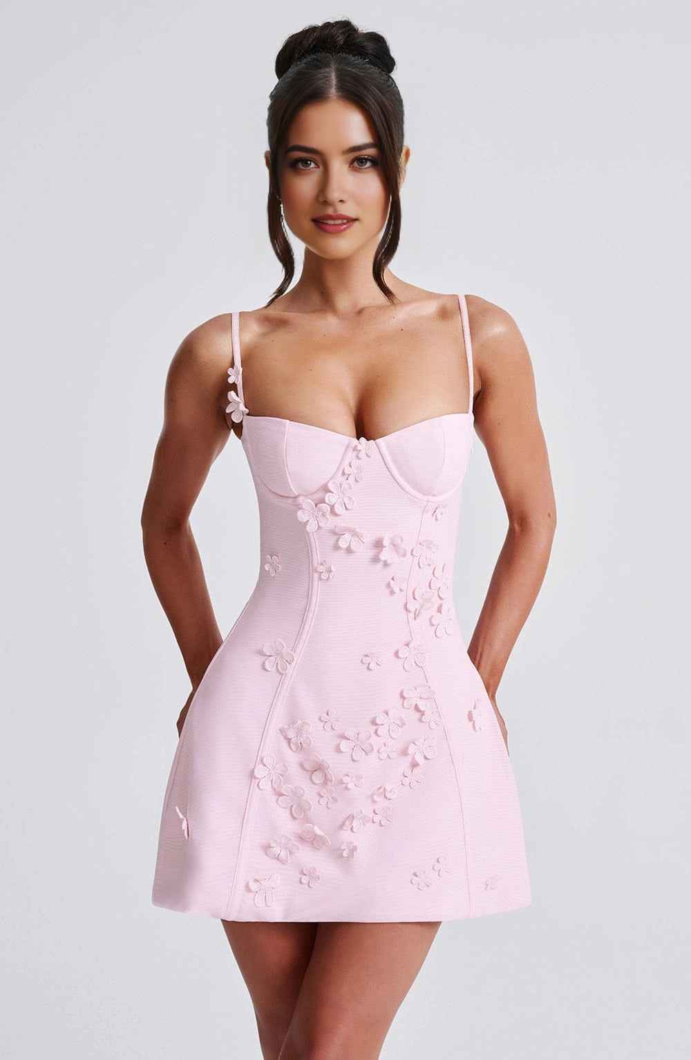 White Floral A Line Sweetheart Spaghetti Strap Backless Mini Homecoming Dress