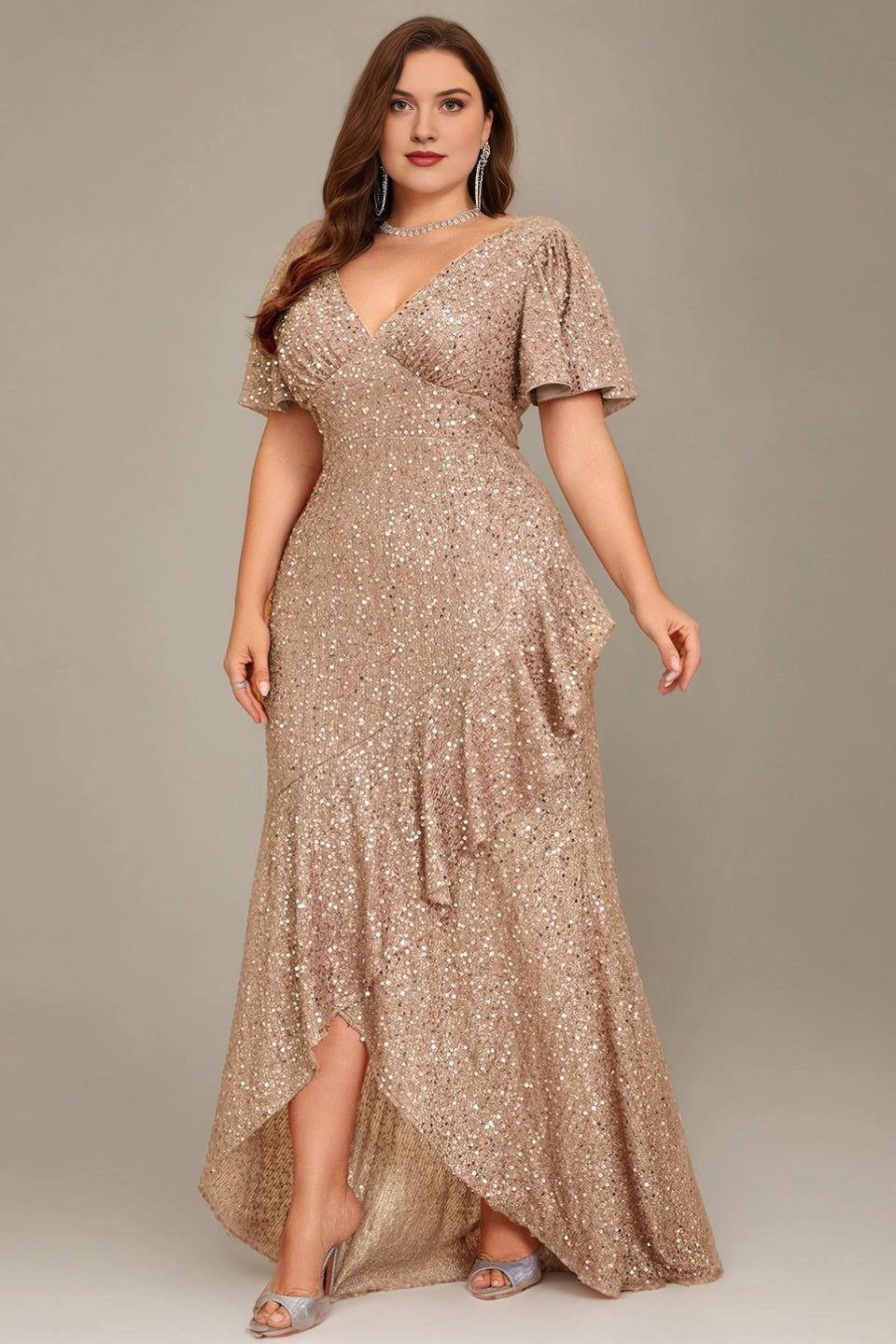 Glamorous Plus Size Sheath V-Neck Short-Sleeve V-Back Long Evening Dress
