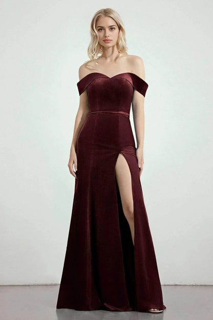 Elegant Plus Size Mermaid Sweetheart Off Shoulder V Back Long Bridesmaid Dress