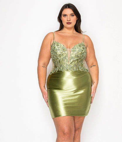 Stunning Plus Size Bodycon V-Neck Lace-Up Short Sage Satin Homecoming Dress