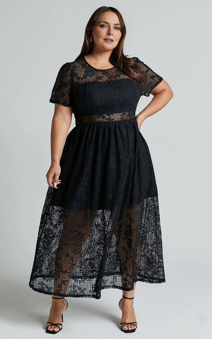 Round Neck Short Sleeve Waist Cutout Lace Midi Plus Size Wedding Guest Dress