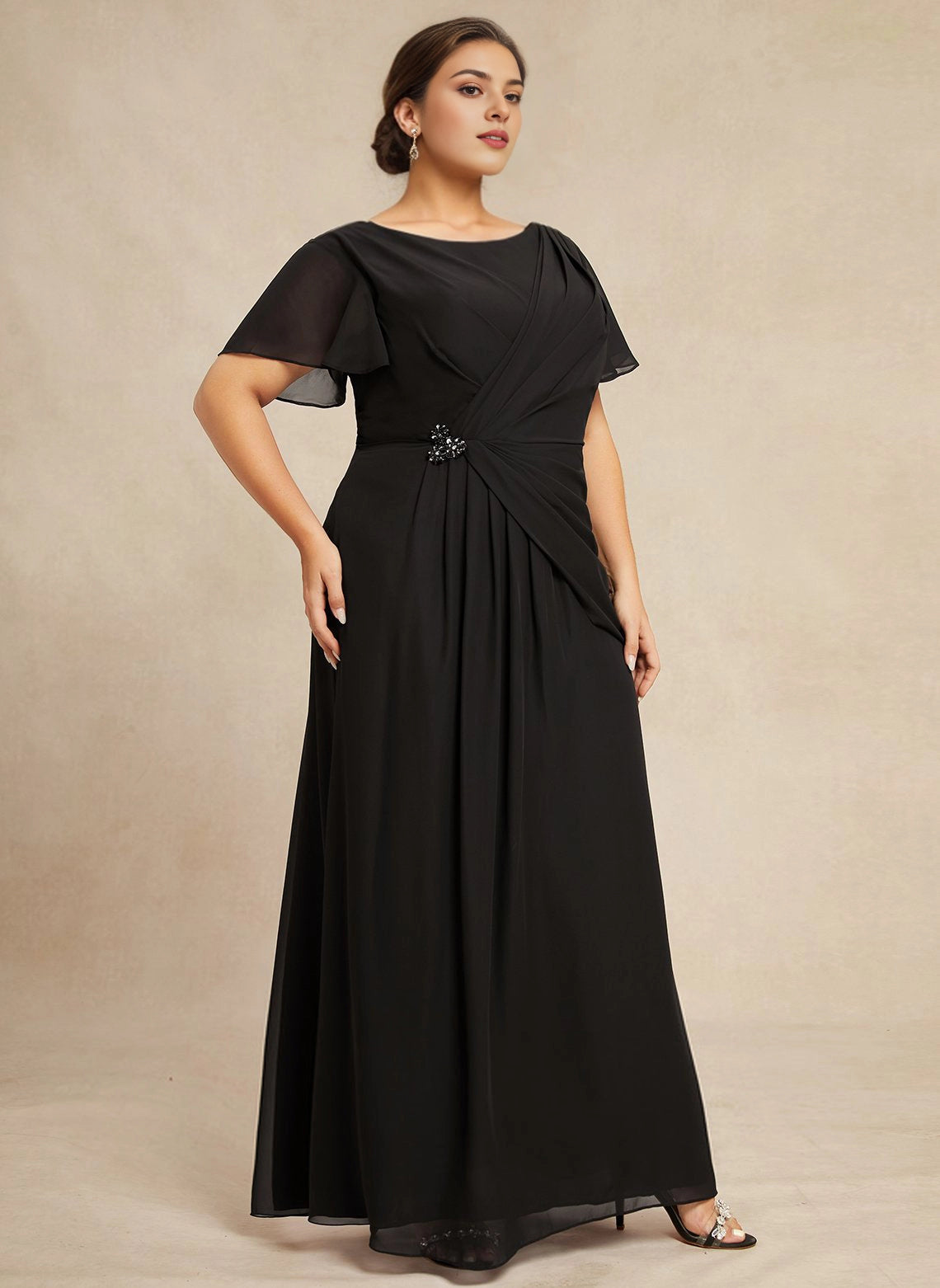 Elegant A-line Bateau Flutter Sleeve Zipper-Back Maxi plus size Mother Of Bride Dress