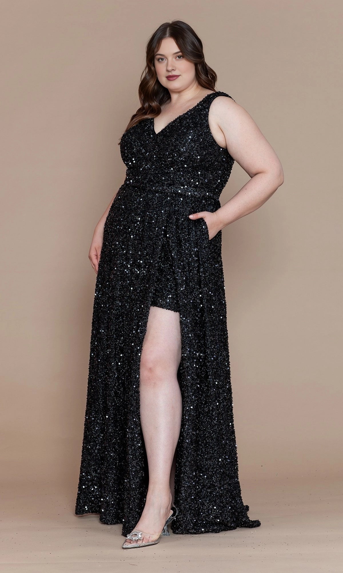 Glamorous Plus Size A-Line V-Neck Lace-Up Long Sequin Evening Dress