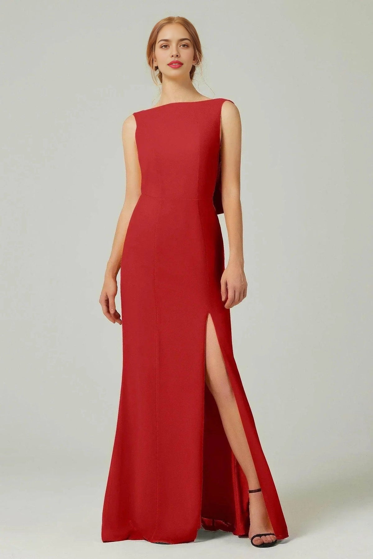 Plus Size Elegant Sheath Bateau Sleeveless Cowl Back Floor Length Bridesmaid Dress