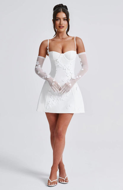 White Floral A Line Sweetheart Spaghetti Strap Backless Mini Homecoming Dress