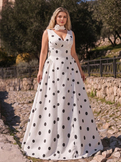 Plus Size Polka‑Dot A‑Line V‑Neck Sleeveless Corset‑Back Floor‑Length Prom Dress