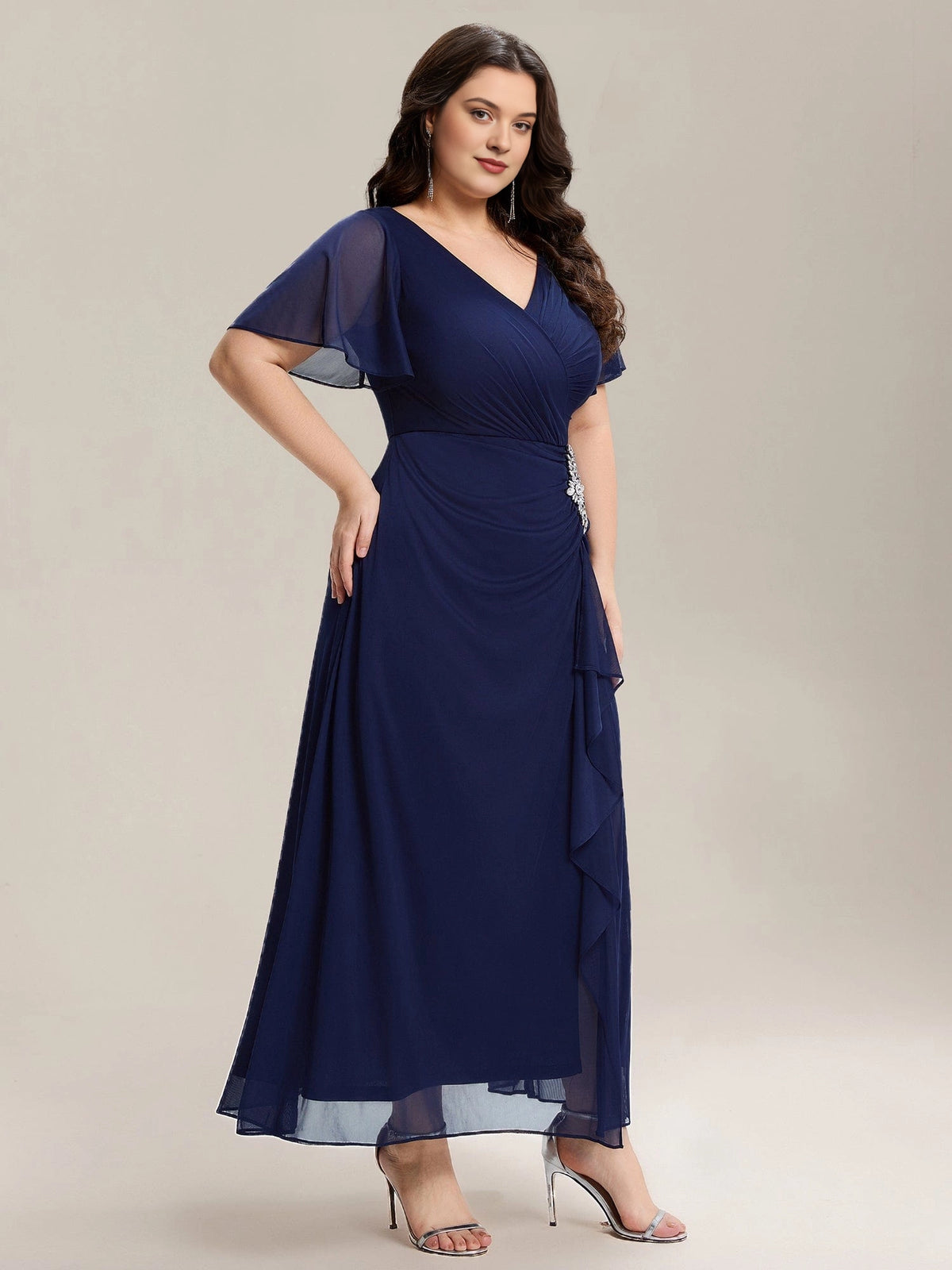 Plus Size Chiffon V-Neck Flutter Sleeve Rhinestone Brooch Slit Mother of Bride Dress