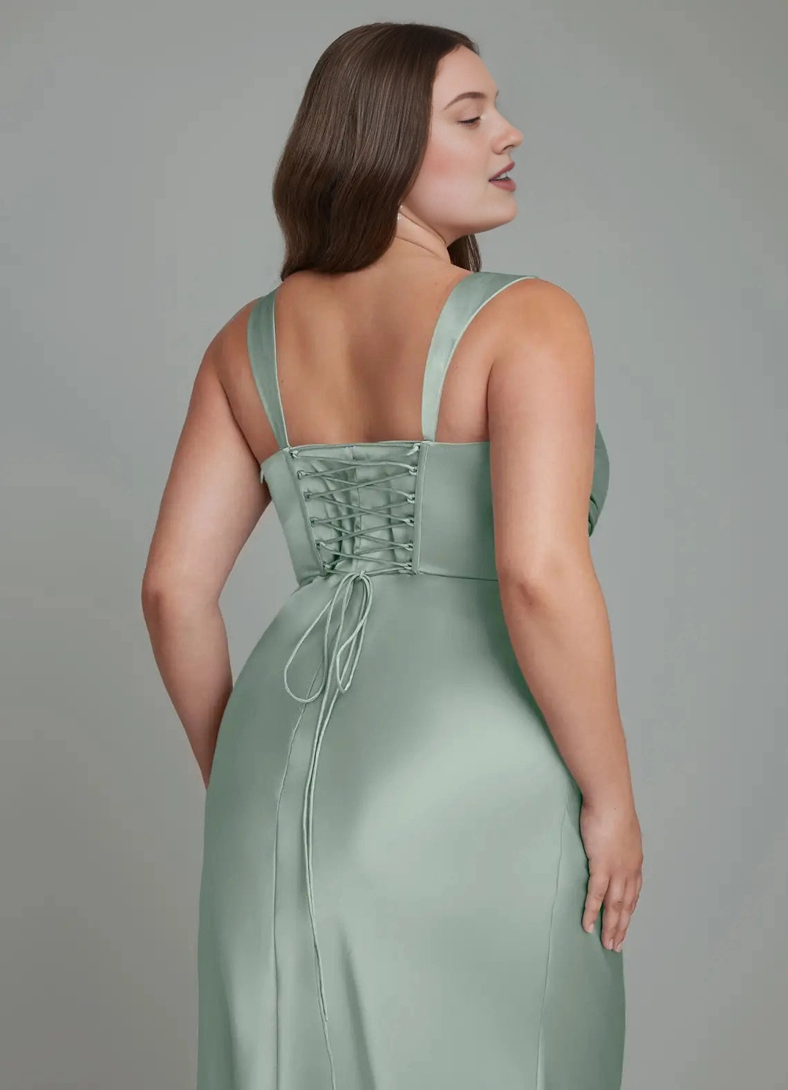 Elegant Mermaid Square-Neck Sleeveless Lace-Up-Back Floor-Length Plus Size Bridesmaid Dress