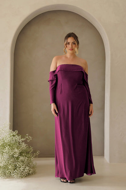 Elegant Plus Size A-Line Straight Neck Long Sleeve Zipper Back Floor Length Bridesmaid Dress
