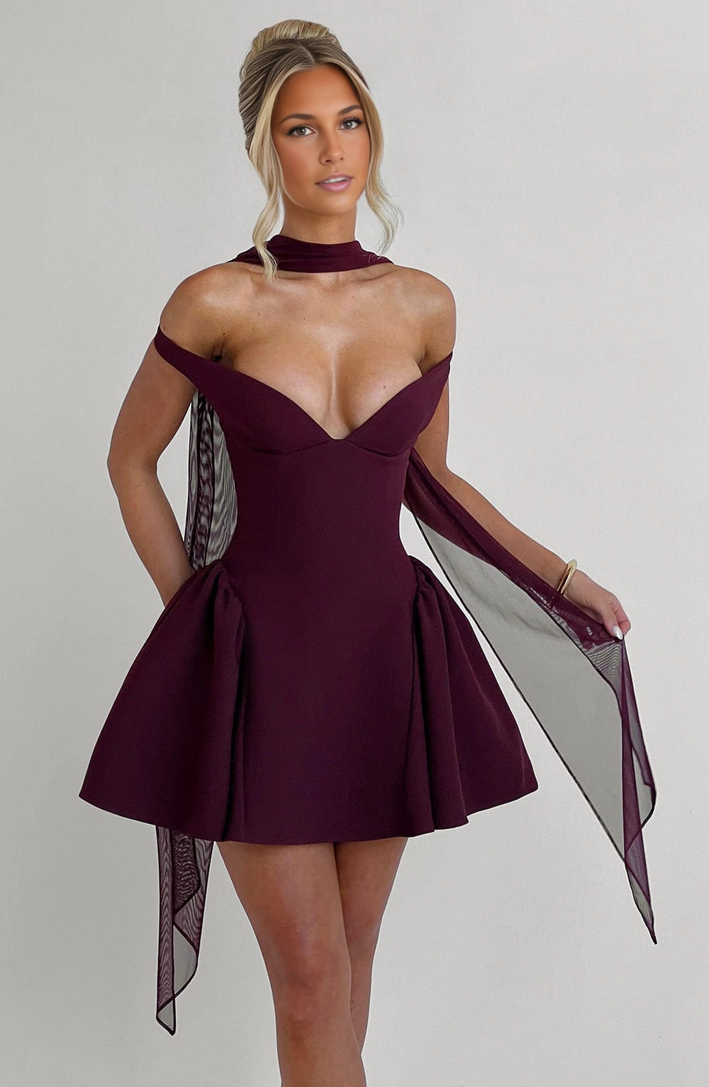 Flared Off Shoulder Deep V Open Back Mini Homecoming Dress