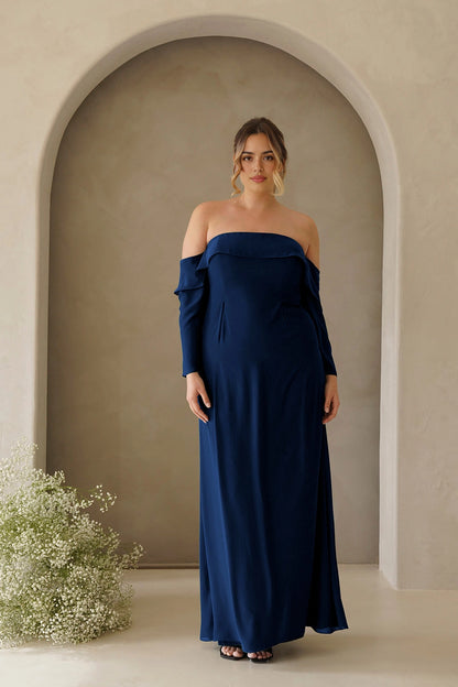 Elegant Plus Size A-Line Straight Neck Long Sleeve Zipper Back Floor Length Bridesmaid Dress