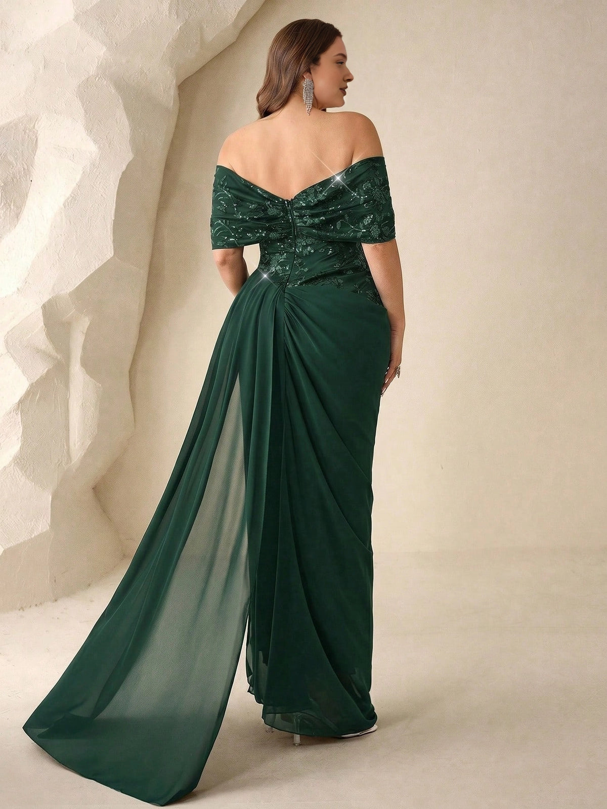 Elegant Plus Size Sheath Off-the-Shoulder Zip Back Long Chiffon Evening Dress