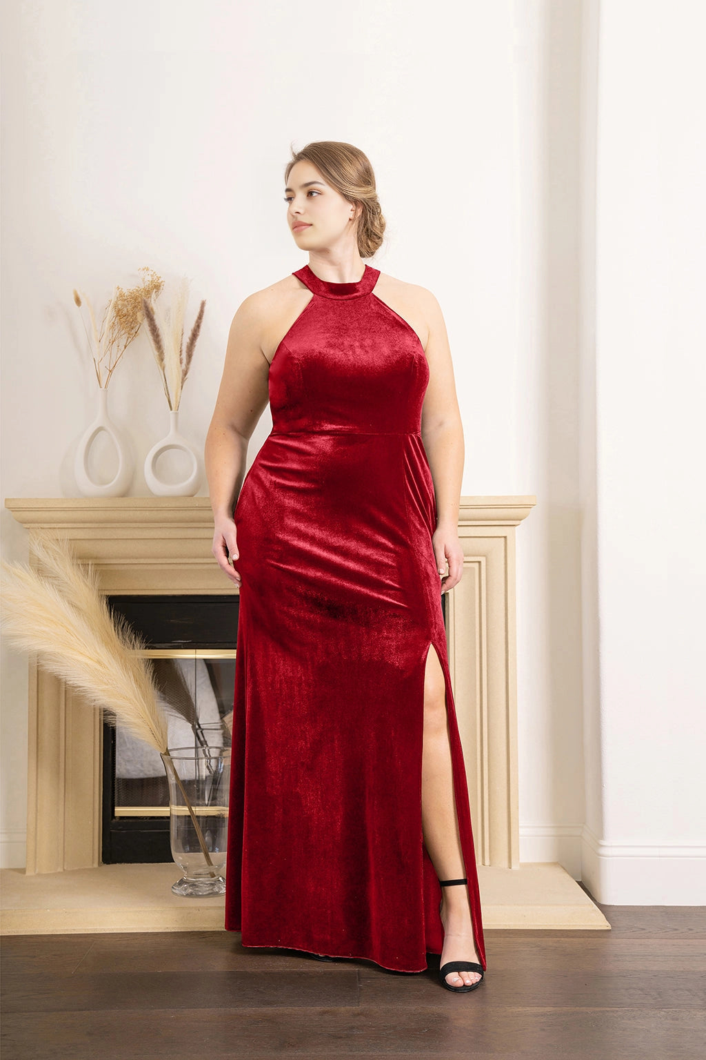 Elegant Plus Size A-Line Halter Neck Sleeveless Cutout Back Maxi Bridesmaid Dress