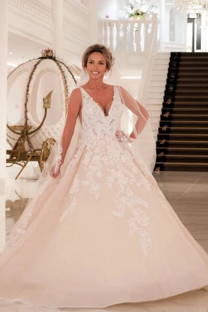 Roselledress plus size ball gown wedding dress deep v sleeveless champagne floral lace applique bridal gown