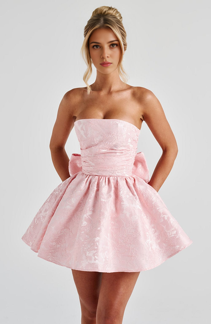 Chic A-Line Strapless Sleeveless Lace Up Back Mini Homecoming Dress