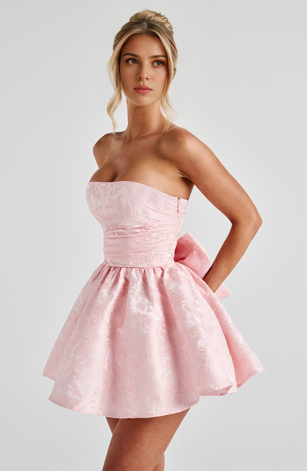 Chic A-Line Strapless Sleeveless Lace Up Back Mini Homecoming Dress