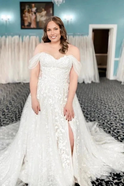 Roselledress plus size A‑line wedding dress off‑shoulder sweetheart neckline with high slit long train bridal gown