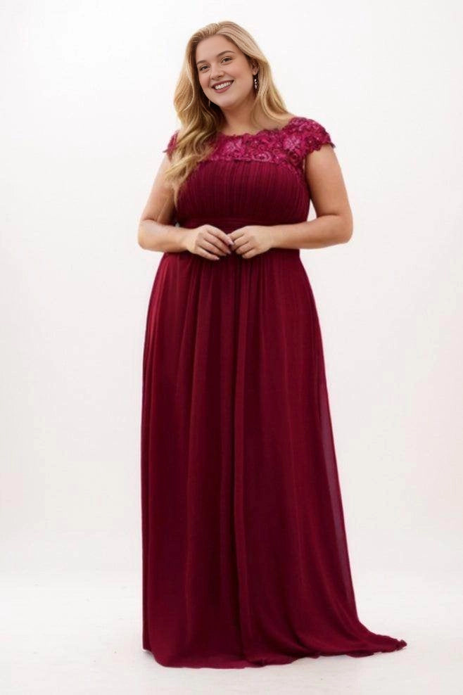Roselledress burgundy plus size bridesmaid dress with floral lace cap sleeves, a scoop neckline, pleated bodice and floor-length A-line skirt.