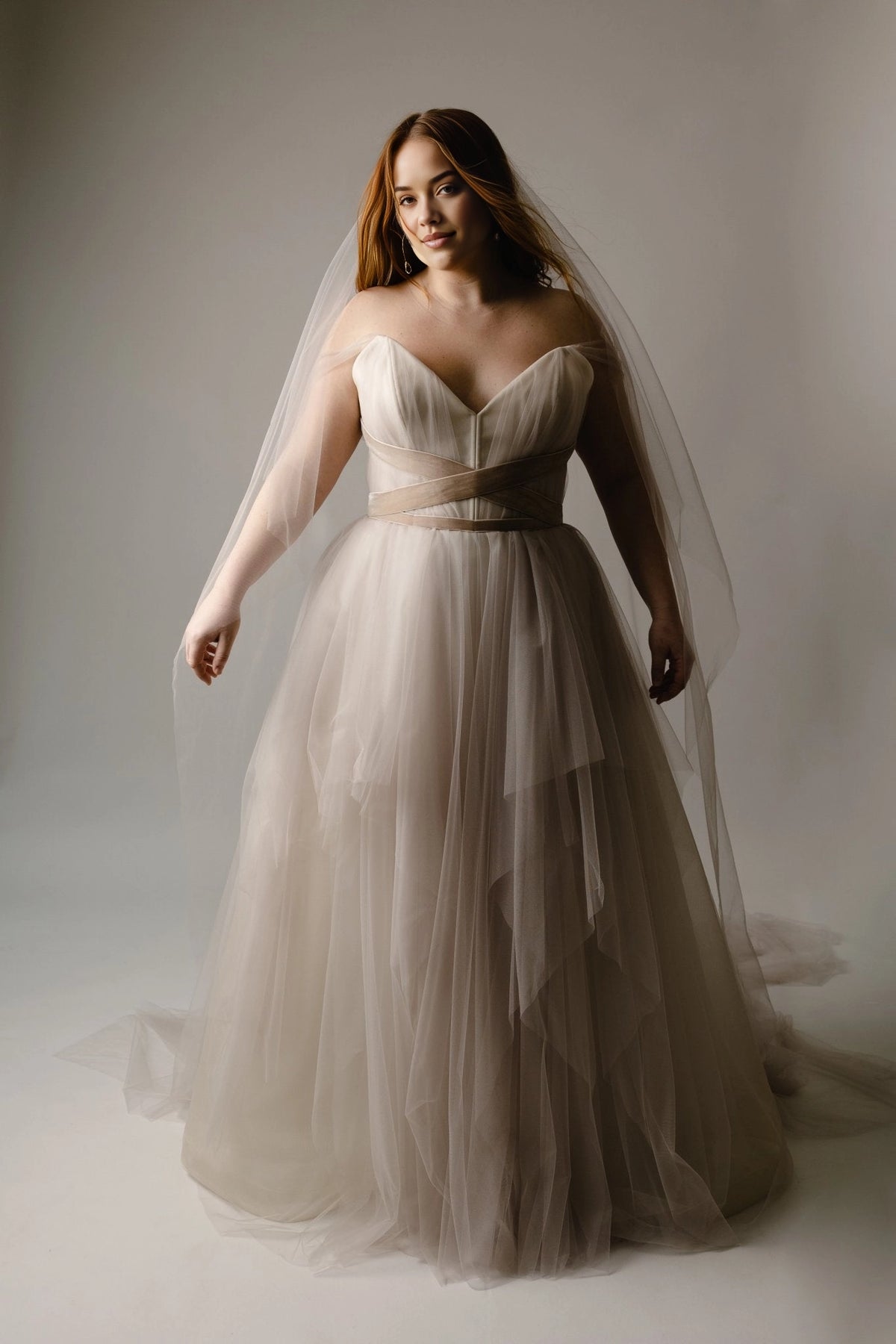 Romantic A-Line Sweetheart Off-Shoulder Tulle Floor-Length Plus Size Wedding Dress