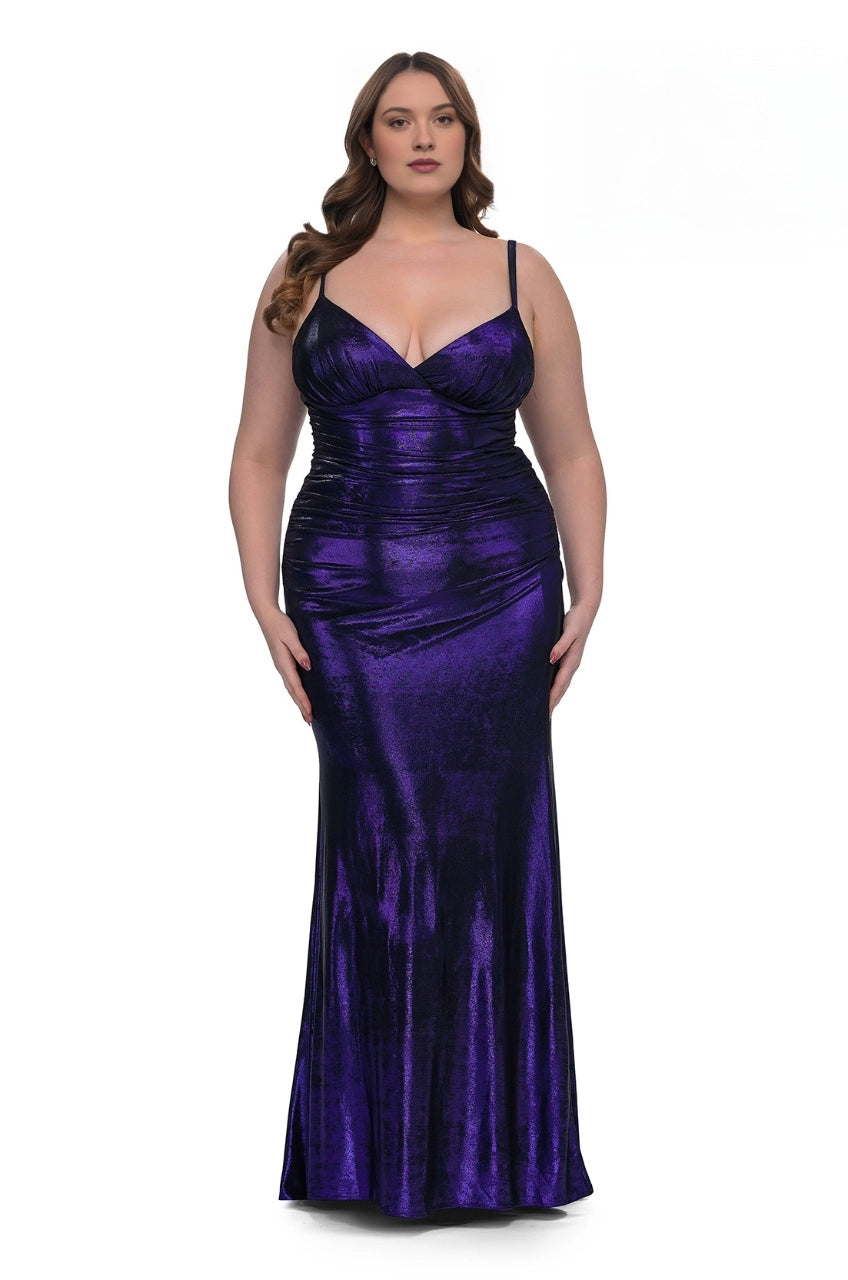 Plus Size Glamorous Metallic Knit Sheath V-Neck Sleeveless Square-Back Floor-Length Prom Dress