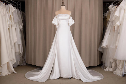 Elegant Mermaid Straight Neck Off-Shoulder Bow Back Plus Size Wedding Dress