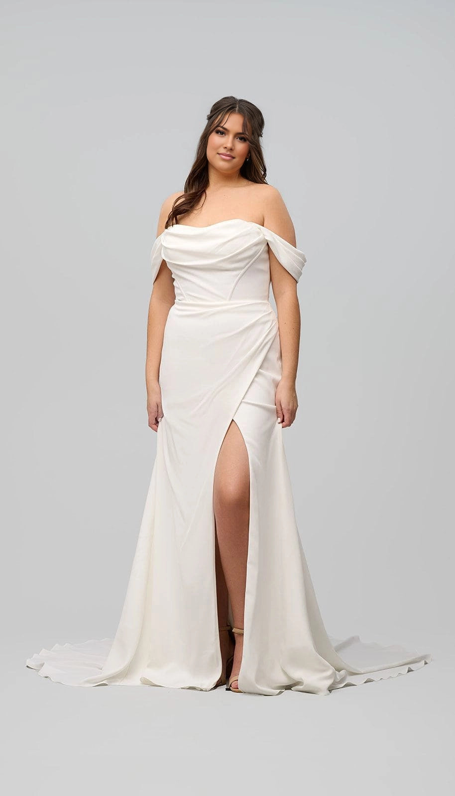 Ivory plus size mermaid wedding dress with draped sweetheart neckline, off-shoulder sleeves, ruched bodice and thigh-high front slit