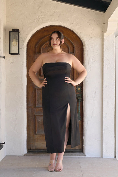 Elegant Sheath Straight Neck Strapless Zipper Back Plus Size Wedding Guest Dress