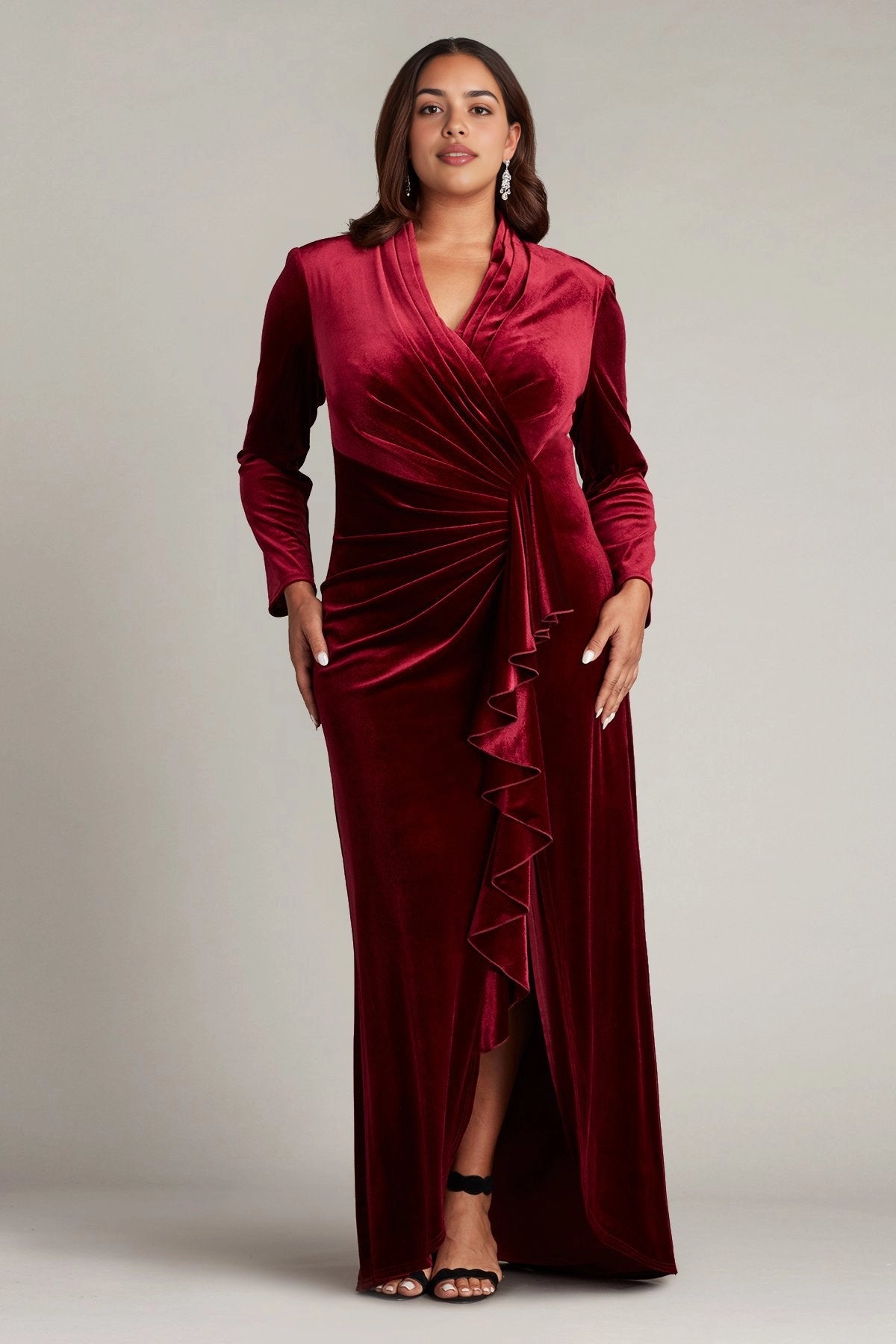 Plus Size Elegant Sheath V-Neck Long Sleeve Closed Back Maxi Wedding Guest Dress