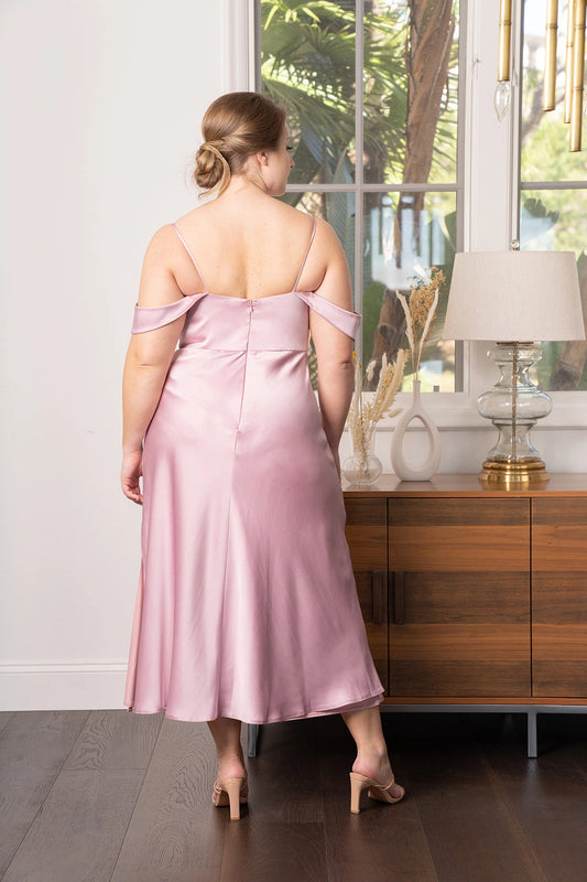 Back view of dusty rose plus size bridesmaid dress featuring off shoulder sleeves, spaghetti straps, center zipper and flowing midi skirt by roselledress