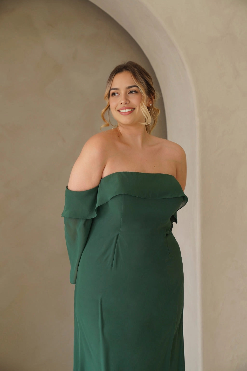 Elegant Plus Size A-Line Straight Neck Long Sleeve Zipper Back Floor Length Bridesmaid Dress
